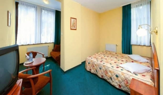 Hotel Halny Karpacz Exterior photo